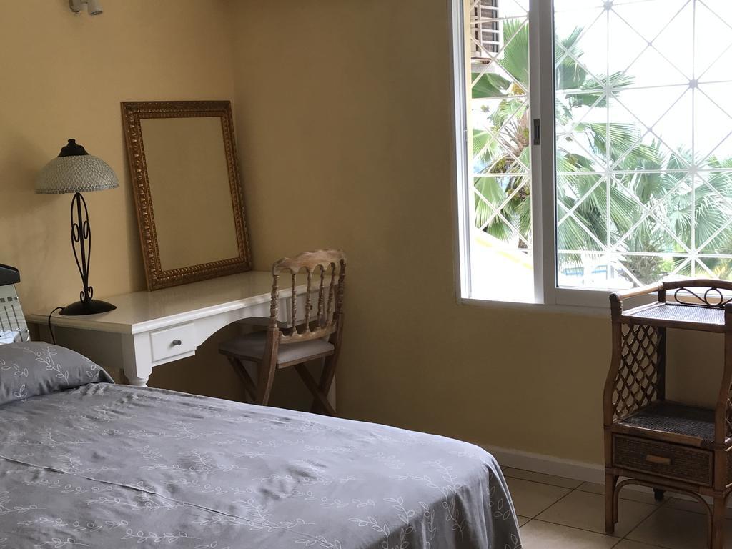 Residence Monte-Cristo Anse Boileau Buitenkant foto