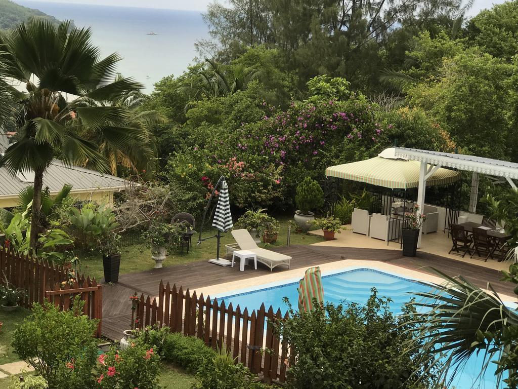 Residence Monte-Cristo Anse Boileau Buitenkant foto